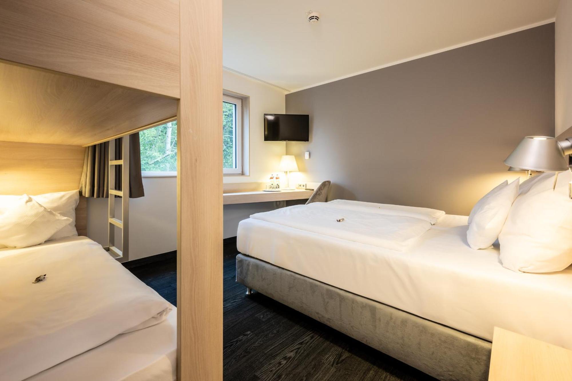 Serways Hotel Bruchsal West Forst  Ngoại thất bức ảnh