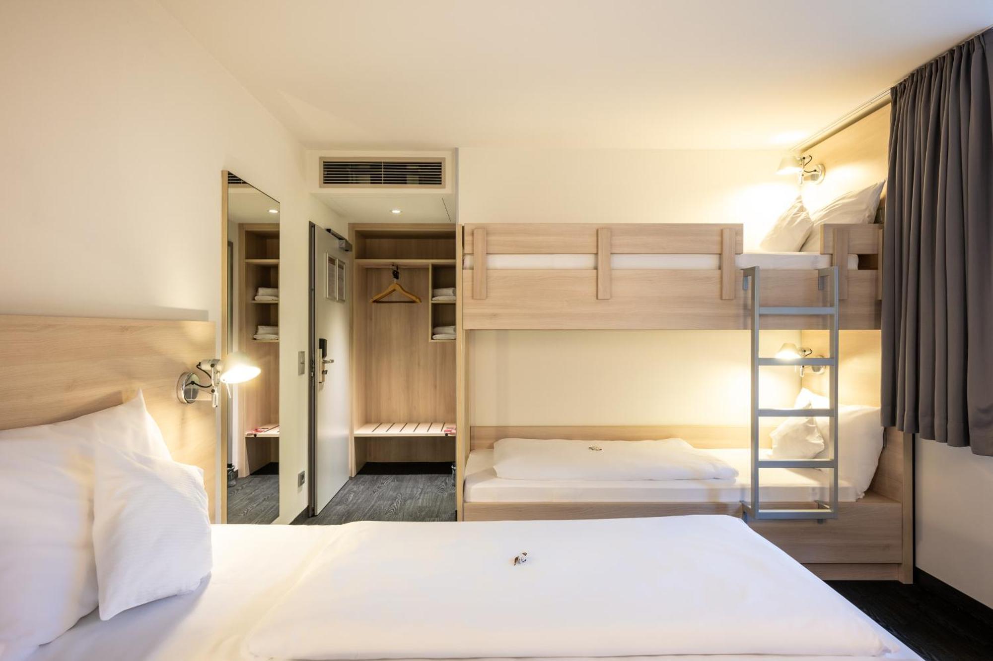 Serways Hotel Bruchsal West Forst  Ngoại thất bức ảnh